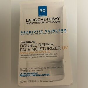 La Roche Posay moisturizer with 30 sunscreen